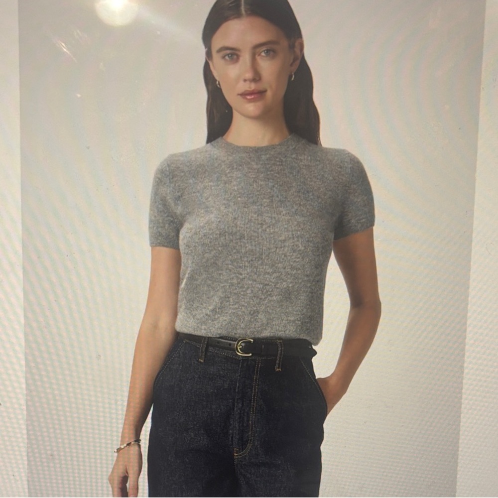 Grey Short Sleeve Knit